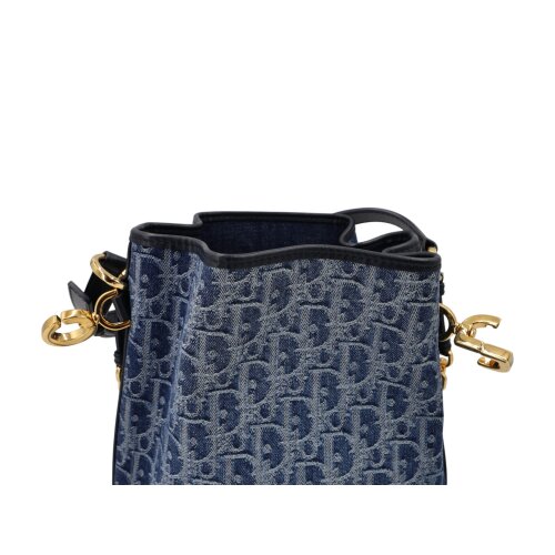 C’est Dior Bucket Bag Denim Dior C'est Dior 17