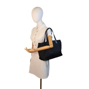 Chanel New Travel Line Tote Medium Chanel Chanel 21