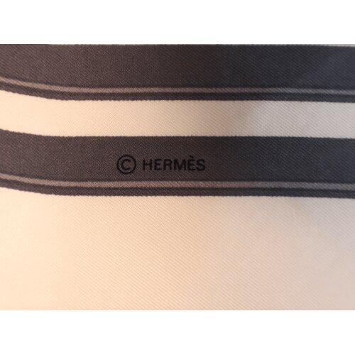Hermès Carré 90 Brides de Gala Tücher und Schals Hermes 15