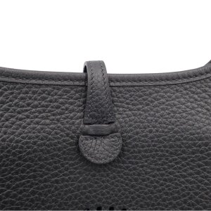Hermès Evelyne 16 Taurillon Clémence Black Handbags Hermes 25