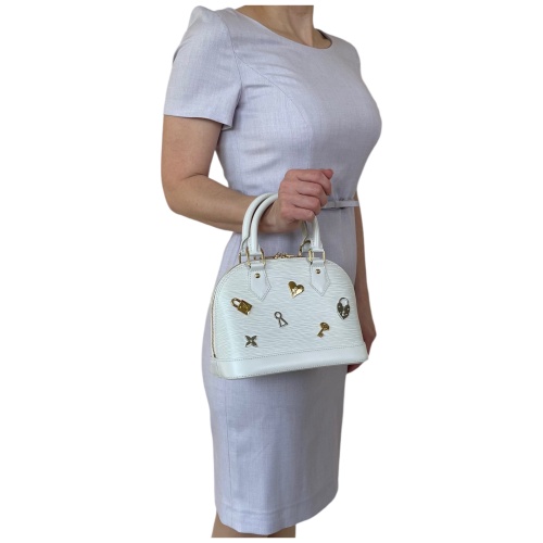 Louis Vuitton Alma BB Epi Love Lock Carrier bags Louis Vuitton 6