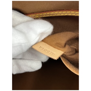 Louis Vuitton Alma PM Monogram Canvas Handtaschen Louis Vuitton 35