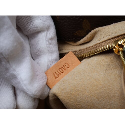 Louis Vuitton Artsy MM Monogram Canvas Handtaschen Louis Vuitton 22