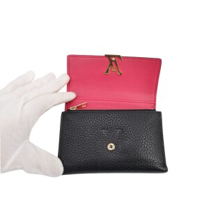 Louis Vuitton Capucines Compact Geldbörse Geldbörsen Louis Vuitton 24