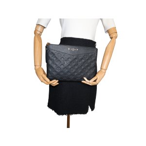 Louis Vuitton Daily Pouch Handbags Louis Vuitton 17