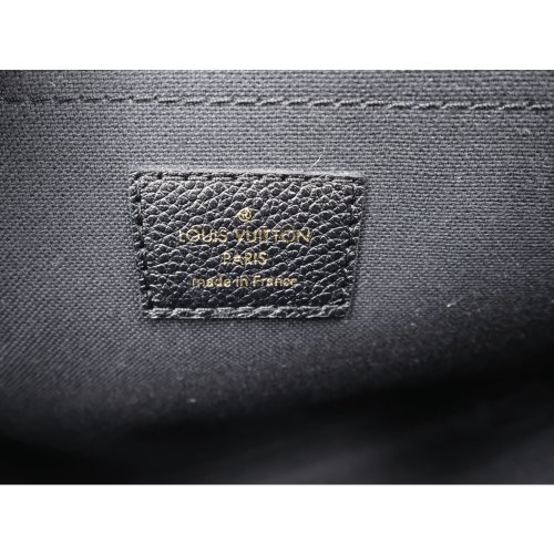 Louis Vuitton Daily Pouch Handbags Louis Vuitton 14