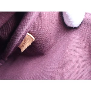 Louis Vuitton Favorite MM Monogram Canvas Handbags Louis Vuitton 39