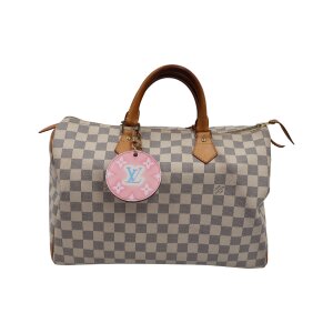 Louis Vuitton Valentine’s Day Illustre Bag Charm Limited editions Louis Vuitton 12