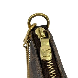 Louis Vuitton Mini Pochette Accessoires Trunks & Bags Handbags Louis Vuitton 29