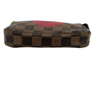 Louis Vuitton Mini Pochette Accessoires Trunks & Bags Handtaschen Louis Vuitton 23