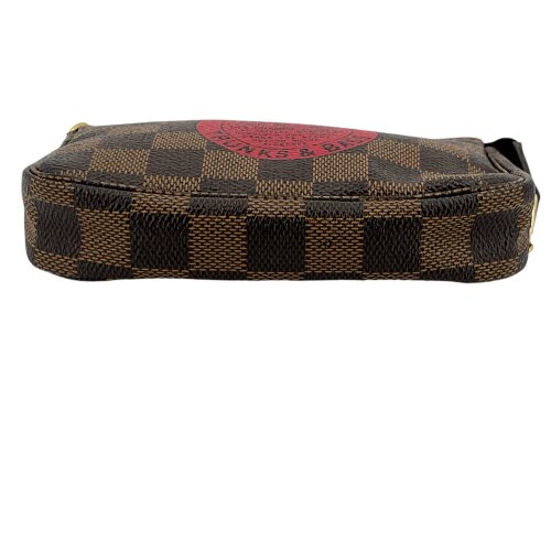 Louis Vuitton Mini Pochette Accessoires Trunks & Bags Handbags Louis Vuitton 9