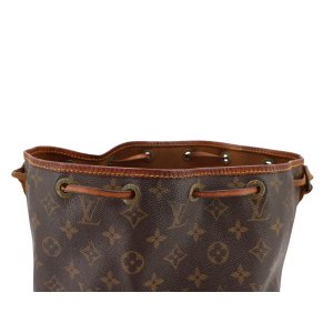 Louis Vuitton Noe Petit Monogram Canvas Carrier bags Louis Vuitton 35