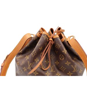 Louis Vuitton Noe Petit Monogram Canvas Handtaschen Louis Vuitton 40