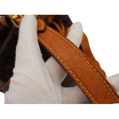 Louis Vuitton Noe Petit Monogram Canvas Handtaschen Louis Vuitton 16