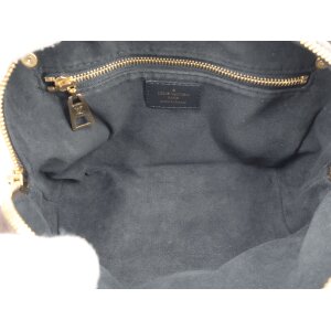 Louis Vuitton Petite Malle Souple Handtaschen Louis Vuitton 33