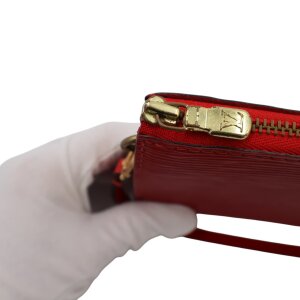 Louis Vuitton Pochette Accessoires Epi Rot Handtaschen Louis Vuitton 27