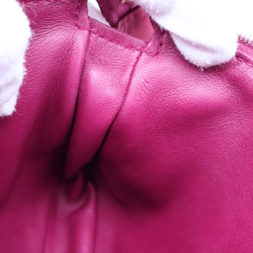 Louis Vuitton Pochette Accessoires Charms Fuchsia Handbags Louis Vuitton 18