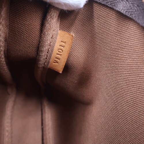 Louis Vuitton Pochette Accessoires Monogram Canvas Handtaschen Louis Vuitton 16