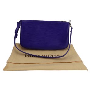 Louis Vuitton Pochette Accessoires NM Epi Figue Handtaschen Louis Vuitton 20
