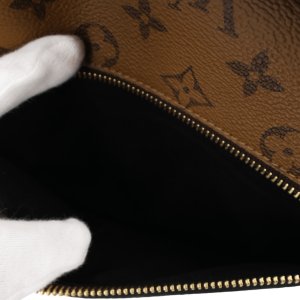 Louis Vuitton Pochette Metis Monogram Reverse Canvas Handtaschen Louis Vuitton 43