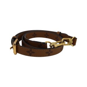 Louis Vuitton Pochette Metis Monogram Reverse Canvas Handtaschen Louis Vuitton 44