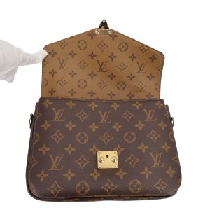 Louis Vuitton Pochette Metis Monogram Reverse Canvas Handtaschen Louis Vuitton 37