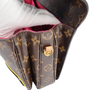 Louis Vuitton Pochette Metis Patches Handtaschen Louis Vuitton 36