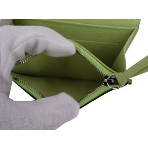 Louis Vuitton Rosalie Coin Empreinte Vert Noto Geldbörsen Louis Vuitton 21