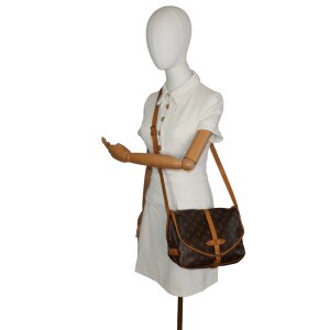 Louis Vuitton Saumur 30 Monogram Canvas Carrier bags Louis Vuitton 22