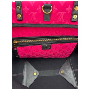 Louis Vuitton Scuba MM Carrier bags Louis Vuitton 30