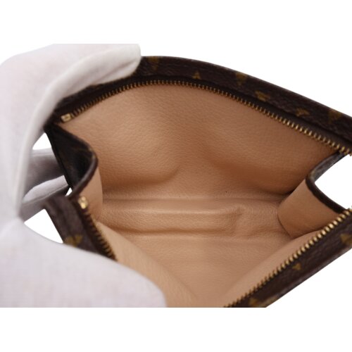 Louis Vuitton Poche Toilette 15 Monogram Canvas Kleinlederwaren Louis Vuitton 10