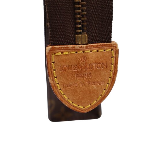 Louis Vuitton Poche Toilette 19 Monogram Canvas Kleinlederwaren Louis Vuitton 11