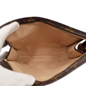 Louis Vuitton Poche Toilette 19 Monogram Canvas Kleinlederwaren Louis Vuitton 23