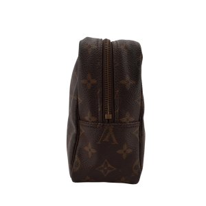Louis Vuitton Trousse Toilette 28 Monogram Canvas For men Louis Vuitton 17