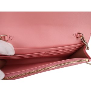 MCM Tracy Geldbörse mit Schulterkette Geldbörsen MCM 24