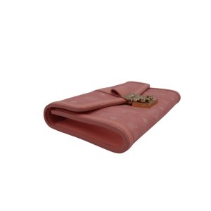 MCM Tracy Geldbörse mit Schulterkette Geldbörsen MCM 19