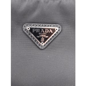 Prada Re-Edition 2000 Mini Bag Schwarz Handtaschen Prada 21