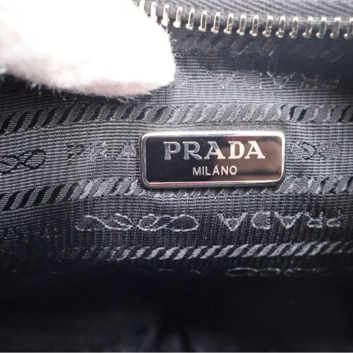 Prada Re-Edition 2005 Schwarz Handtaschen Prada 17