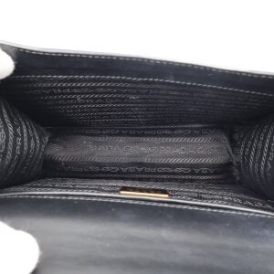 Prada Schultertasche Saffiano Leder Handtaschen Prada 30