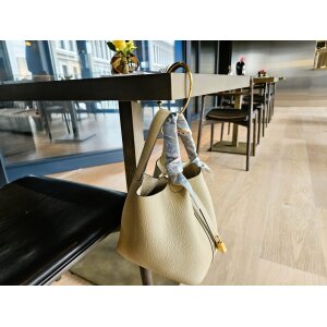 Gold-Tone Table Bag Holder Accessories bag holder 9
